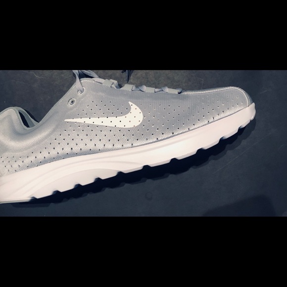 SOLD Nike mens Running shoes size 12 Myfly stealth - Picture 5 of 5